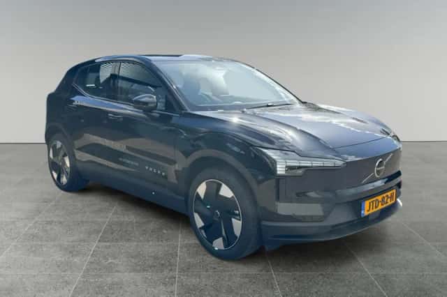 Volvo EX30 (2026) thumbnail 2