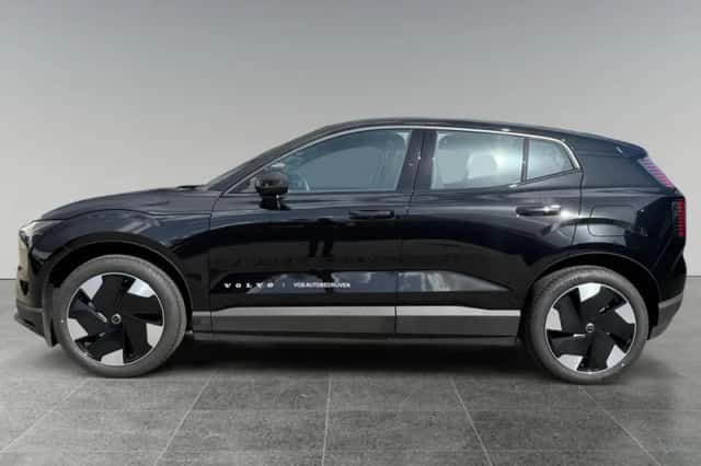 Volvo EX30 (2026) thumbnail 4