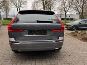 Volvo XC60 (2018) thumbnail 18