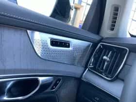 Volvo XC90 (2025) thumbnail 21
