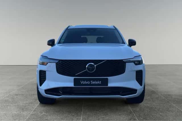 Volvo XC90 (2025) thumbnail 5