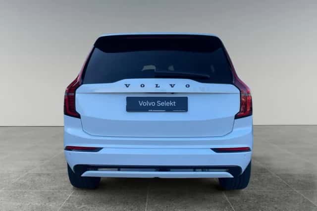 Volvo XC90 (2025) thumbnail 6