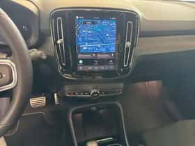 Volvo XC40 (2021) thumbnail 15