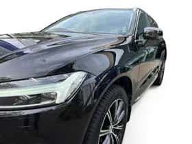 Volvo XC60 (2019) thumbnail 9