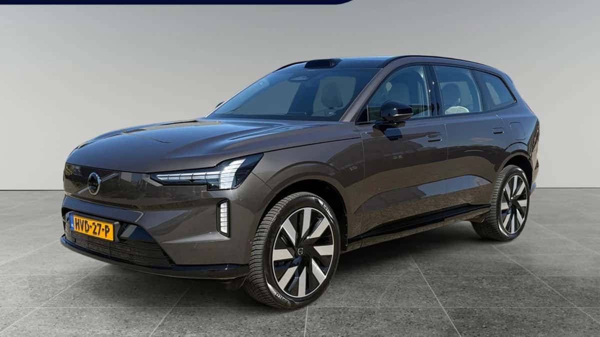 Volvo EX90 (2025) — foto 1