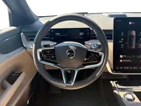 Volvo EX90 (2025) thumbnail 13