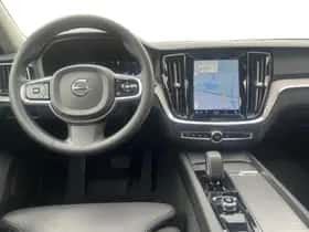 Volvo V60 (2023) thumbnail 12