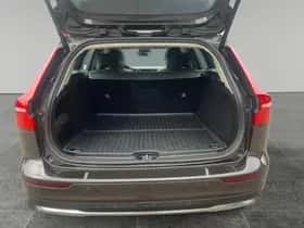 Volvo V60 (2023) thumbnail 10