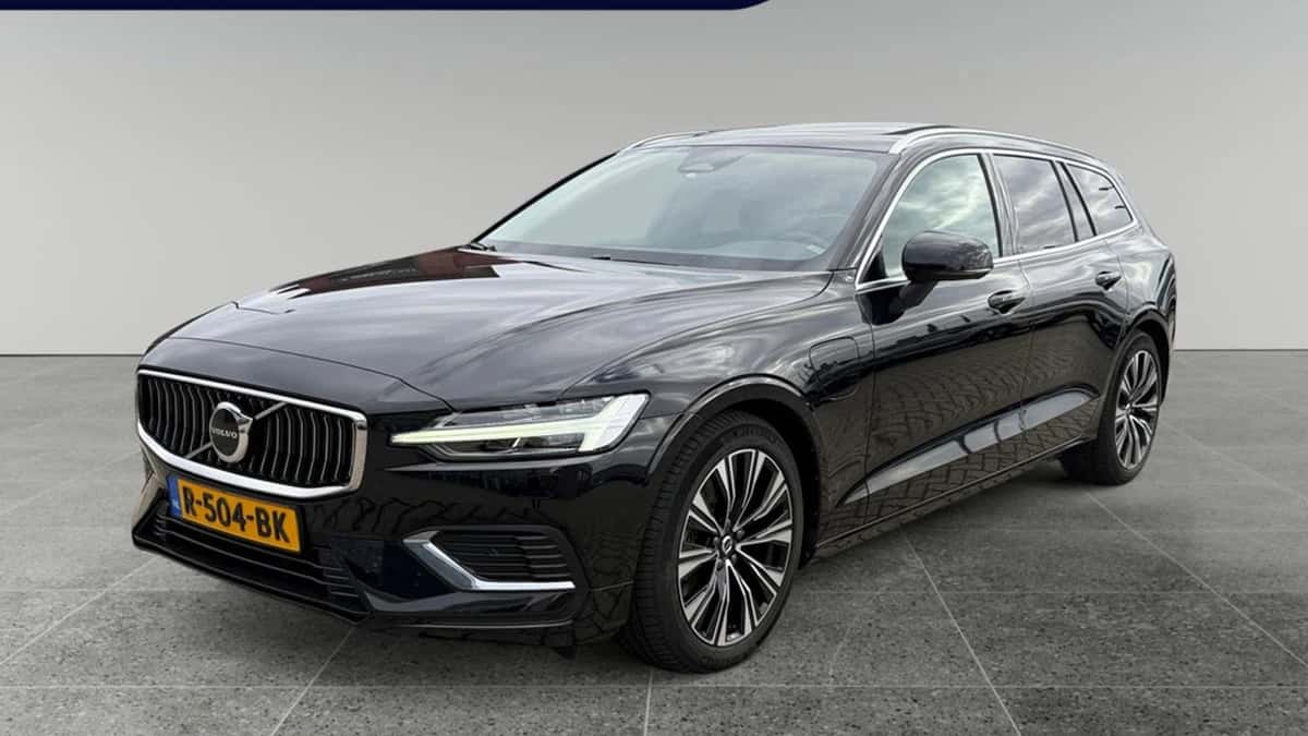 Volvo V60 (2022) — foto 1