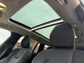 Volvo V60 (2022) thumbnail 23