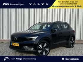 Volvo XC40 (2025)