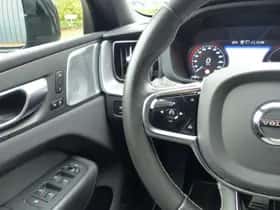 Volvo XC60 (2020) thumbnail 21