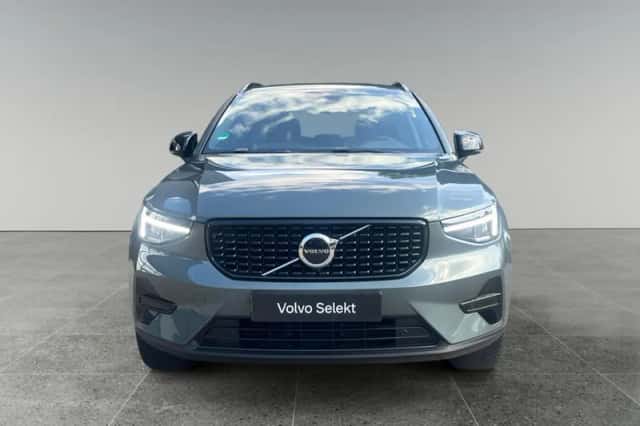 Volvo XC40 (2025) thumbnail 5