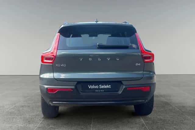 Volvo XC40 (2025) thumbnail 6