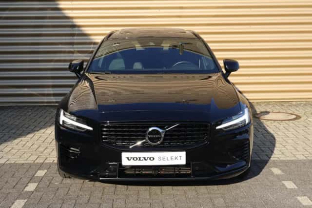 Volvo V60 (2021) thumbnail 2