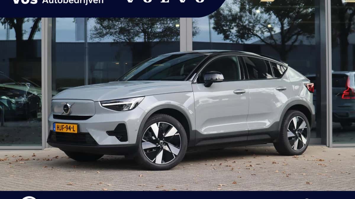 Volvo EC40 (2025) — foto 1