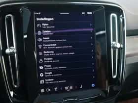 Volvo EX40 (2025) thumbnail 19