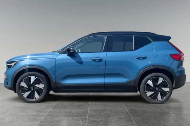Volvo EX40 (2025) thumbnail 4