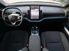 Volvo EX30 (2025) thumbnail 12