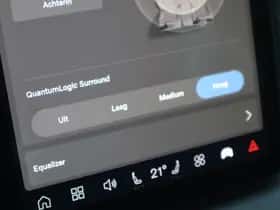 Volvo EX30 (2025) thumbnail 30