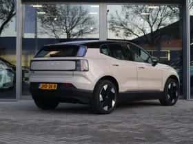 Volvo EX30 (2025) thumbnail 6