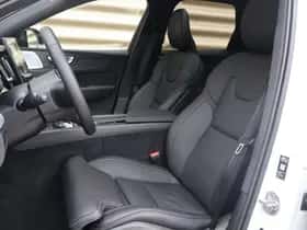 Volvo XC60 (2025) thumbnail 27
