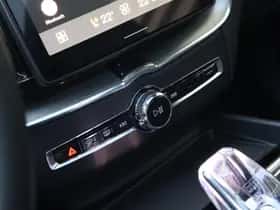 Volvo XC60 (2025) thumbnail 27