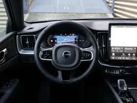 Volvo XC60 (2025) thumbnail 34