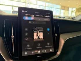 Volvo XC60 (2025) thumbnail 16