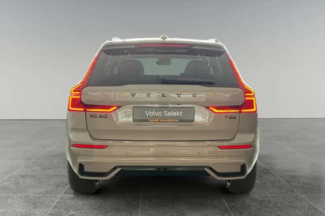 Volvo XC60 (2025) thumbnail 5