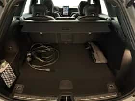 Volvo XC60 (2025) thumbnail 8