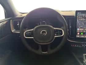 Volvo XC60 (2025) thumbnail 10