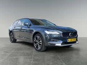 Volvo V90 (2021) thumbnail 2
