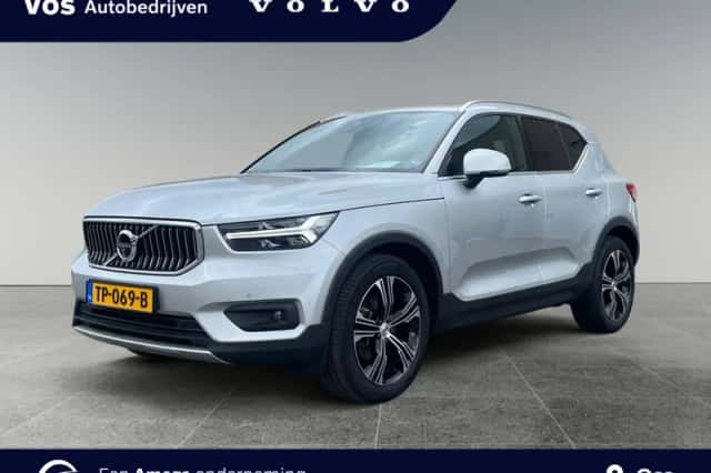 Volvo XC40 (2018) thumbnail 1
