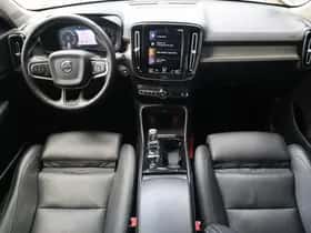 Volvo XC40 (2018) thumbnail 15