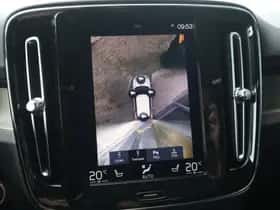 Volvo XC40 (2018) thumbnail 30