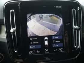 Volvo XC40 (2018) thumbnail 31