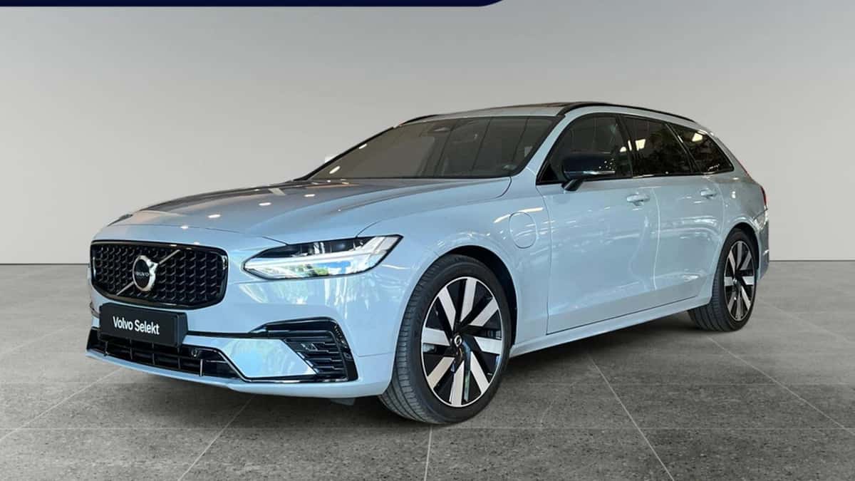 Volvo V90 (2024) — foto 1