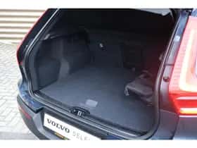 Volvo XC40 (2021) thumbnail 18