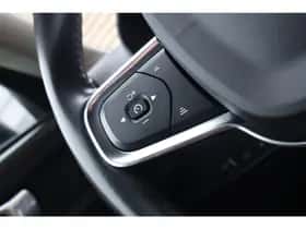 Volvo XC40 (2021) thumbnail 28