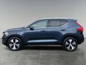 Volvo XC40 (2021) thumbnail 4