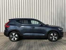 Volvo XC40 (2021) thumbnail 5