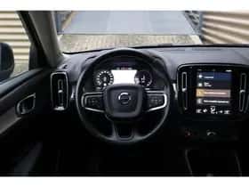 Volvo XC40 (2021) thumbnail 6