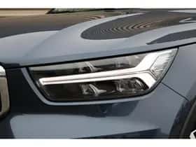 Volvo XC40 (2021) thumbnail 10