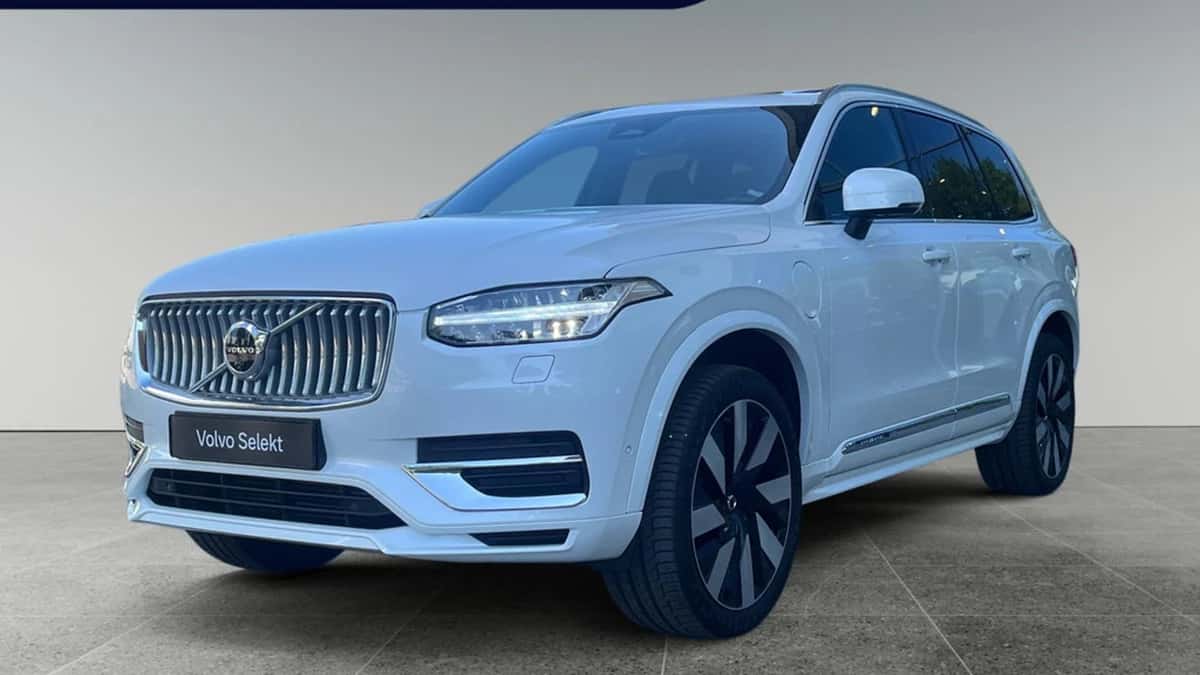 Volvo XC90 (2024) — foto 1