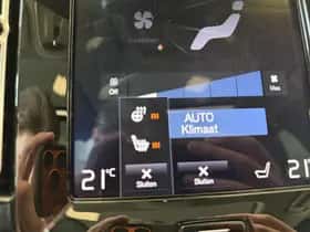 Volvo XC40 (2020) thumbnail 16