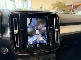 Volvo XC40 (2020) thumbnail 17