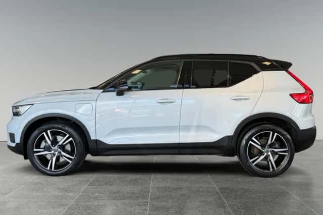 Volvo XC40 (2020) thumbnail 4
