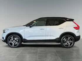 Volvo XC40 (2020) thumbnail 4