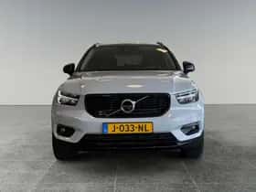 Volvo XC40 (2020) thumbnail 5